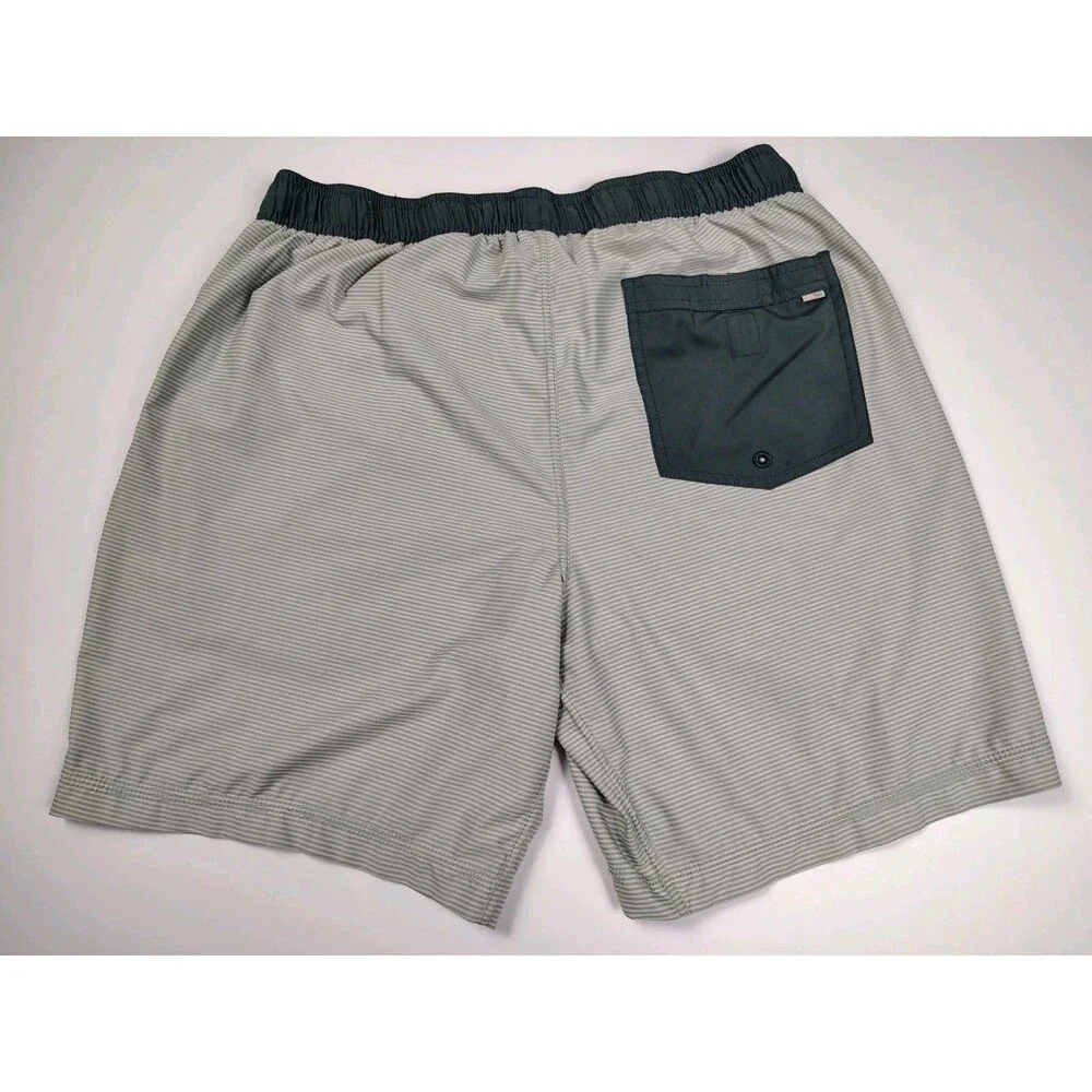Vuori Kore Lined Shorts Men’s Large Gray Striped 7” Inseam Athletic